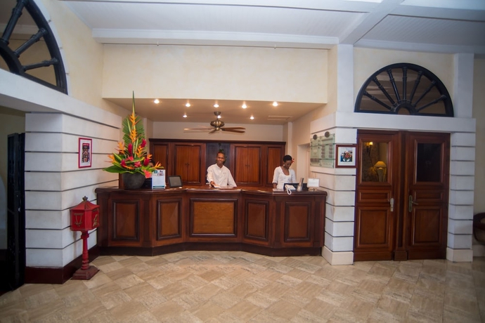 Imagen de los interiores del Hotel Auberge De La Vieille Tour. Foto 17