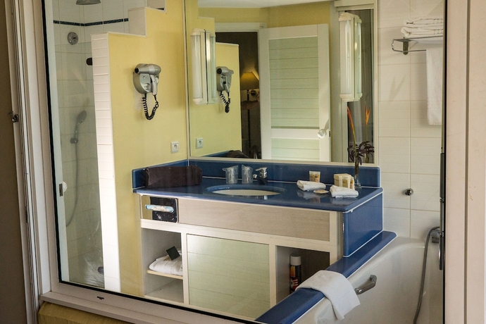 Imagen de la habitación del Hotel Auberge De La Vieille Tour. Foto 16