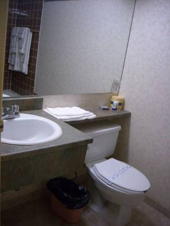 Imagen de la habitación del Hotel Auberge Des Carrefours. Foto 9