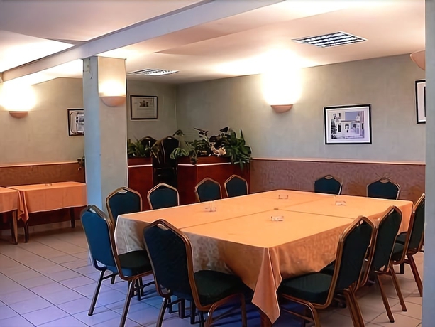 Imagen de los interiores del Hotel Auberge Des Vieux Ch&ecirc;nes. Foto 17