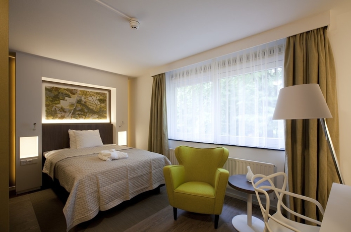 Imagen de la habitación del Hotel Auberge Du Bonheur. Foto 14