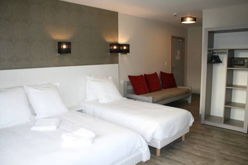 Imagen de la habitación del Hotel Auberge Du Ch&acirc;teau De Joux. Foto 16