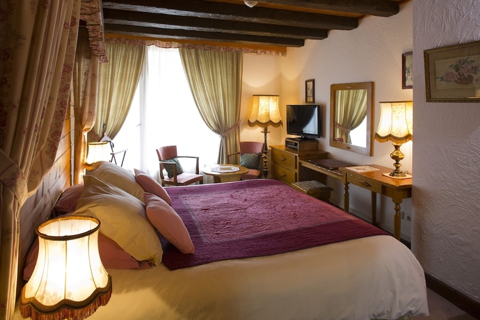 Imagen de la habitación del Hotel Auberge Du Choucas. Foto 18