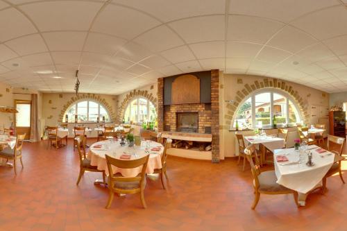 Imagen del bar/restaurante del Hotel Auberge Du Gros. Foto 4