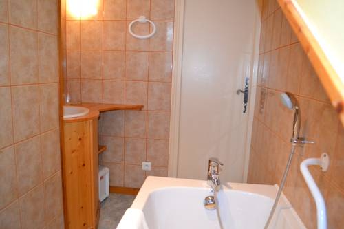 Imagen general del Hotel Auberge Du H&eacute;risson. Foto 1