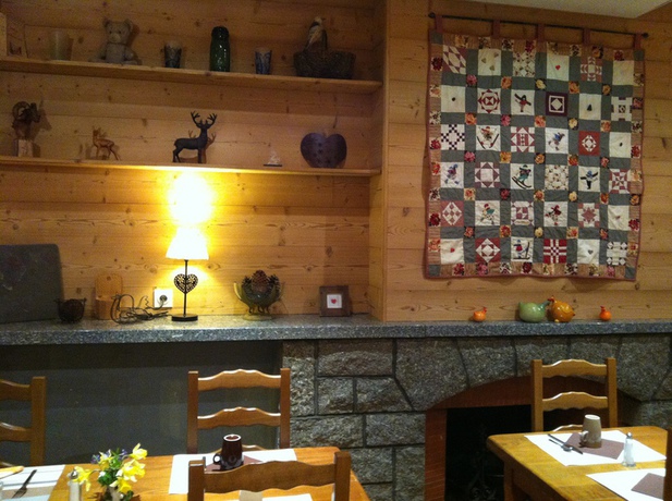 Imagen del bar/restaurante del Hotel Auberge Du Lac. Foto 4