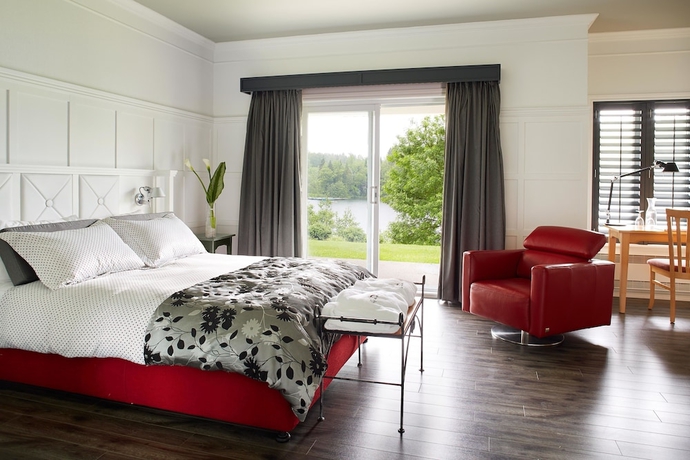 Imagen de la habitación del Hotel Auberge Du Lac-à-l'eau-claire. Foto 13