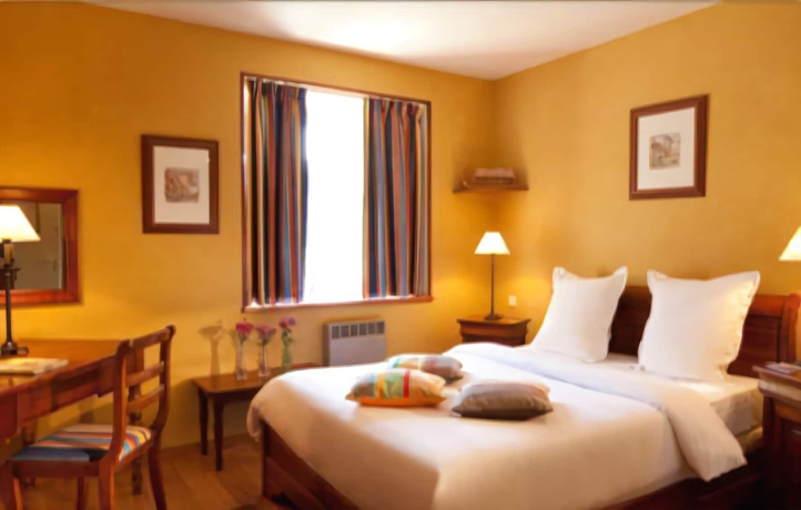 Imagen de la habitación del Hotel Auberge Du Manet. Foto 4