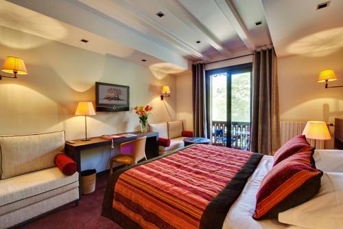 Imagen de la habitación del Hotel Auberge Du P&egrave;re Bise. Foto 14