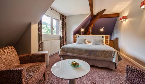 Imagen de la habitación del Hotel Auberge Du P&egrave;re Bise. Foto 15