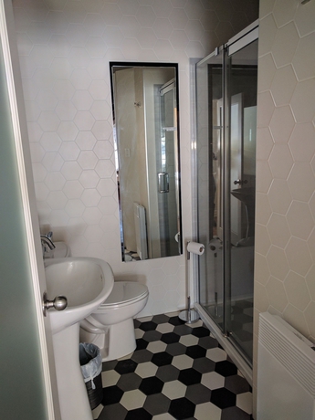 Imagen de la habitación del Hotel Auberge Du Tresor. Foto 11