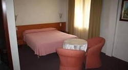 Imagen de la habitación del Hotel Auberge Gaglioti. Foto 3