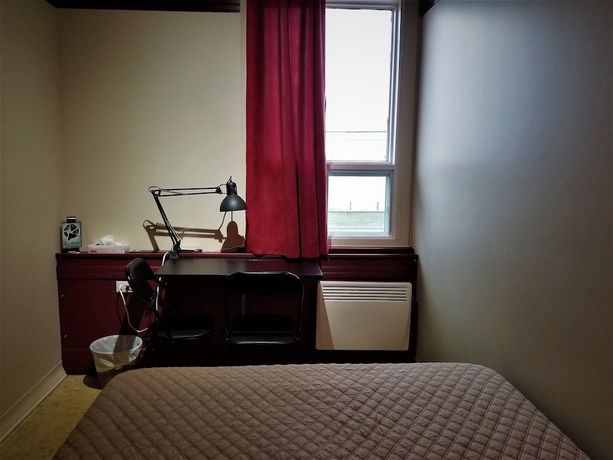 Imagen de la habitación del Hotel Auberge Internationale La Vieille &Eacute;cole. Foto 5