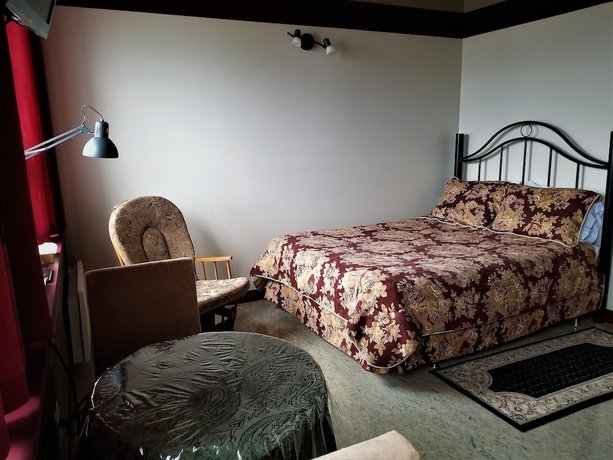 Imagen de la habitación del Hotel Auberge Internationale La Vieille &Eacute;cole. Foto 6