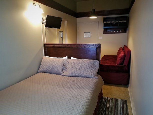 Imagen de la habitación del Hotel Auberge Internationale La Vieille &Eacute;cole. Foto 13