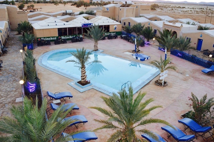 Imagen de la piscina del Hotel Auberge Kasbah Merzouga, Merzouga. Foto 18