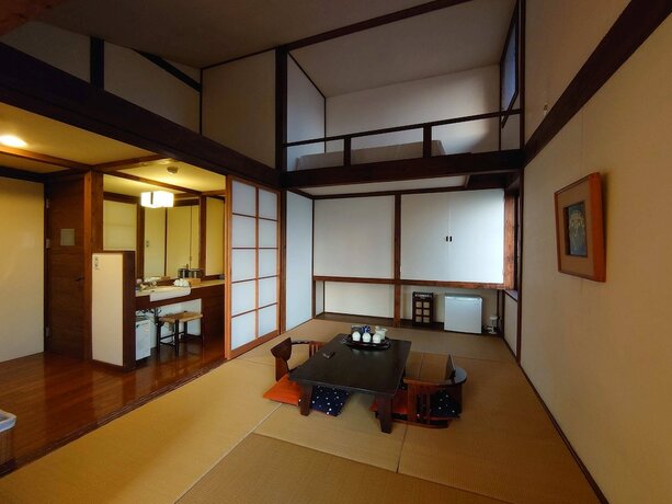 Imagen de la habitación del Hotel Auberge Kunugiya. Foto 4