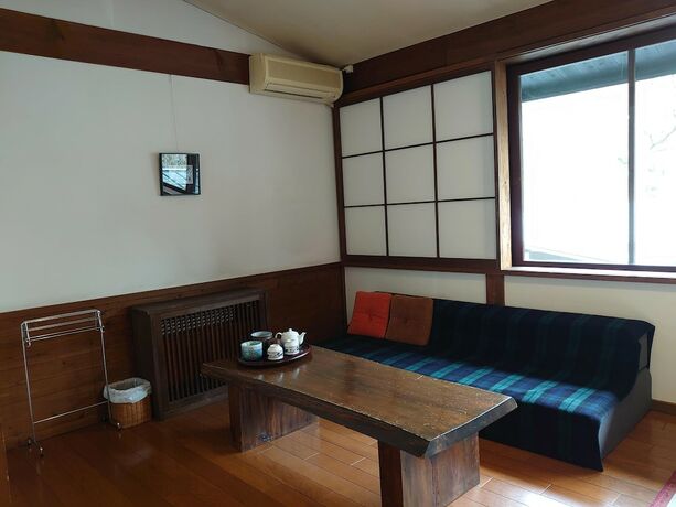 Imagen de la habitación del Hotel Auberge Kunugiya. Foto 8