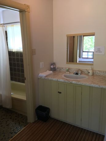 Imagen de la habitación del Hotel Auberge La Coudriere-Cool. Foto 8