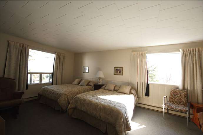 Imagen de la habitación del Hotel Auberge La Coudriere-Cool. Foto 17