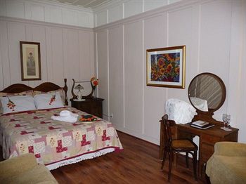 Imagen de la habitación del Hotel Auberge La Grande Maison. Foto 10