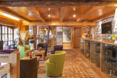 Imagen de los interiores del Hotel Auberge La Meuniere. Foto 6