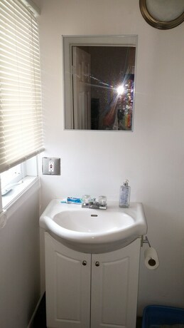 Imagen de la habitación del Hotel Auberge Lac St-jean. Foto 27