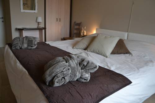 Imagen de la habitación del Hotel Auberge Le Relais. Foto 10