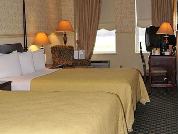 Imagen de la habitación del Hotel Auberge Montebello. Foto 7