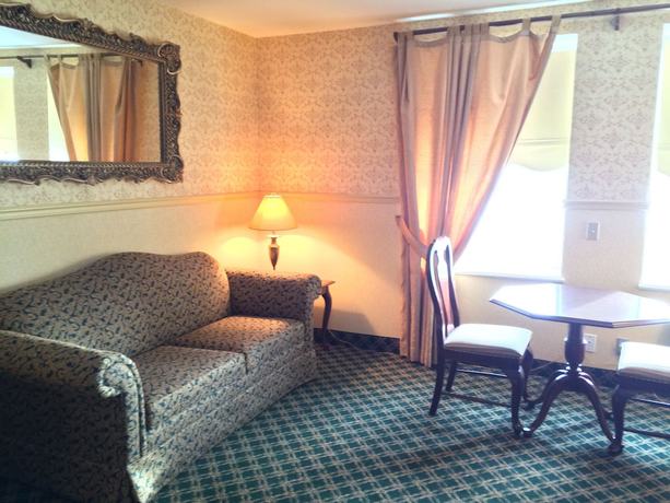 Imagen de la habitación del Hotel Auberge Montebello. Foto 12