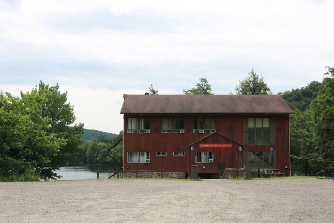 Imagen general del Hotel Auberge Morritt. Foto 9