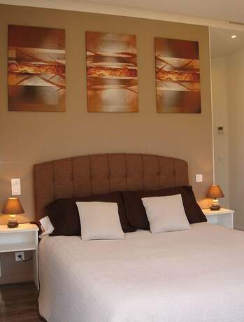 Imagen de la habitación del Hotel Auberge Provencale. Foto 17