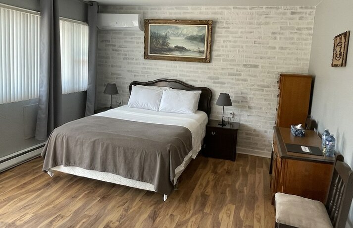 Imagen de la habitación del Hotel Auberge Restwell Motel. Foto 19