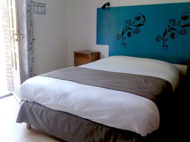 Imagen de la habitación del Hotel Auberge Saint Martin. Foto 18