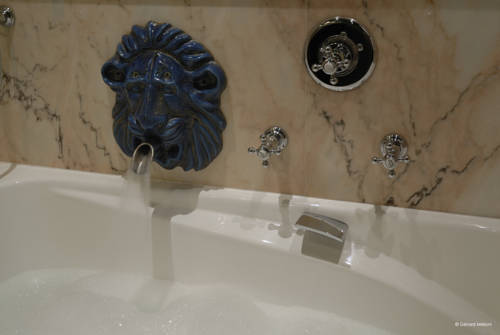 Imagen de la habitación del Hotel Auberge Saint Walfrid. Foto 9