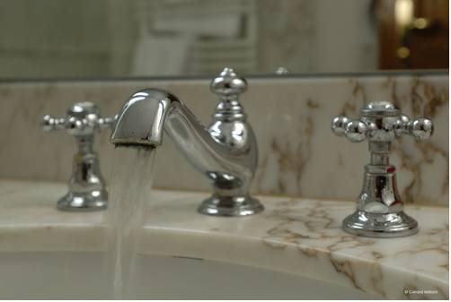 Imagen de la habitación del Hotel Auberge Saint Walfrid. Foto 10