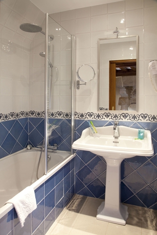 Imagen de la habitación del Hotel Auberge Saint-pierre, Mont Saint Michel. Foto 10