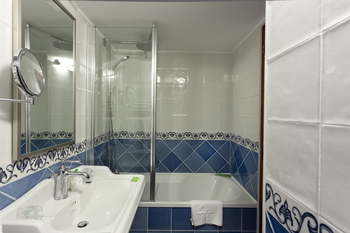 Imagen de la habitación del Hotel Auberge Saint-pierre, Mont Saint Michel. Foto 15