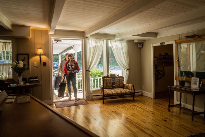Imagen de los interiores del Hotel Auberge Sur Mer. Foto 19