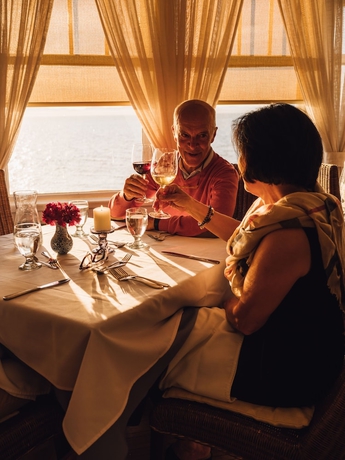 Imagen del bar/restaurante del Hotel Auberge Sur Mer. Foto 4