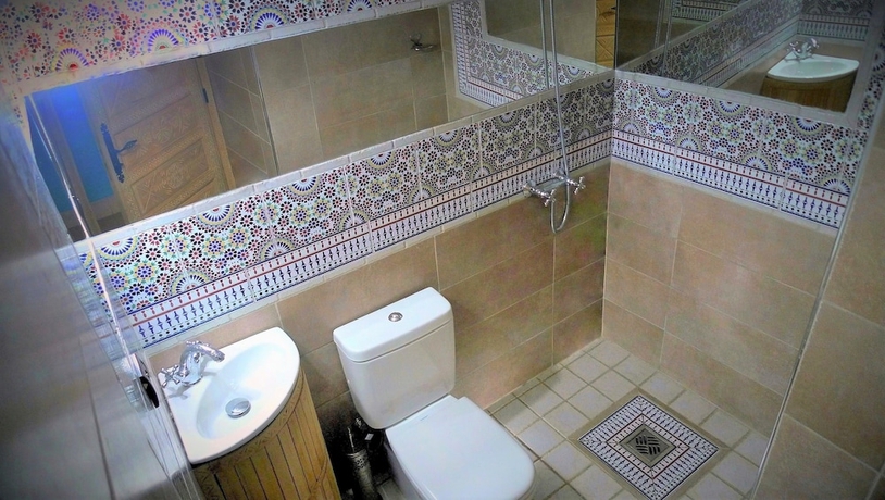 Imagen de la habitación del Hotel Auberge Zaratoustra. Foto 14