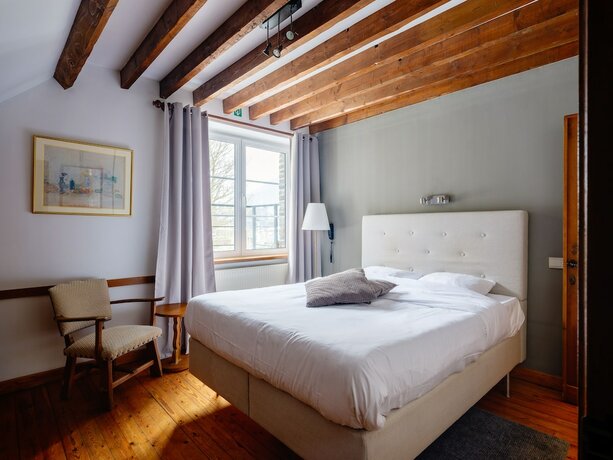 Imagen de la habitación del Hotel Auberge d\'Alle. Foto 17