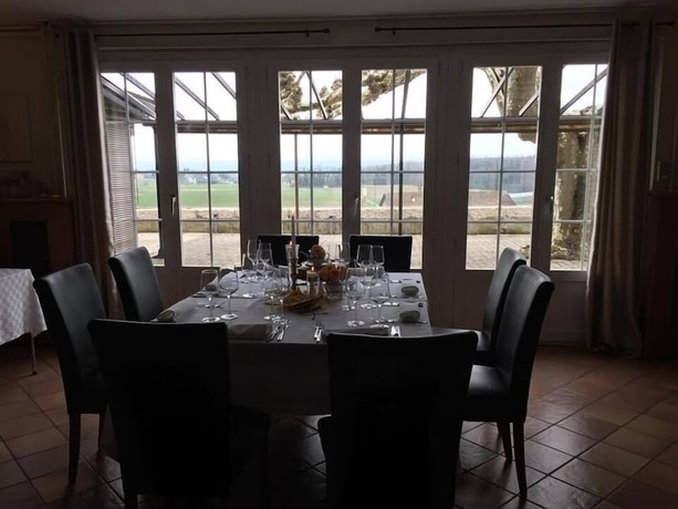 Imagen general del Hotel Auberge de Duillier. Foto 2