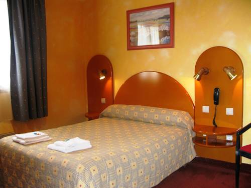 Imagen de la habitación del Hotel Auberge de Moussy proche &Eacute;pernay. Foto 10