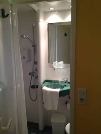 Imagen de la habitación del Hotel Auberge de Moussy proche &Eacute;pernay. Foto 16