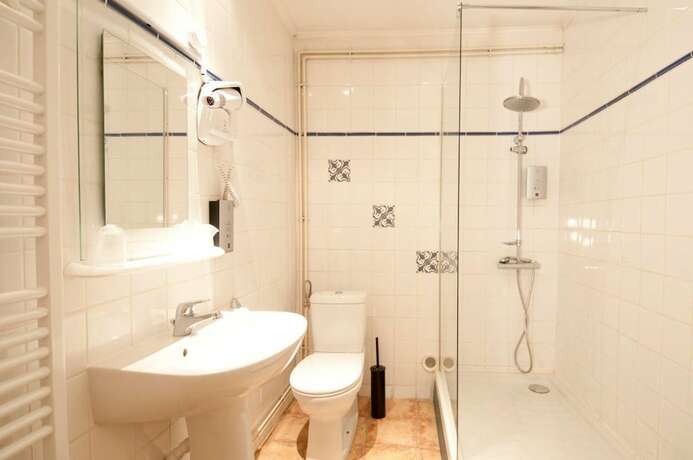 Imagen general del Hotel Auberge de l\'Espinouse. Foto 4