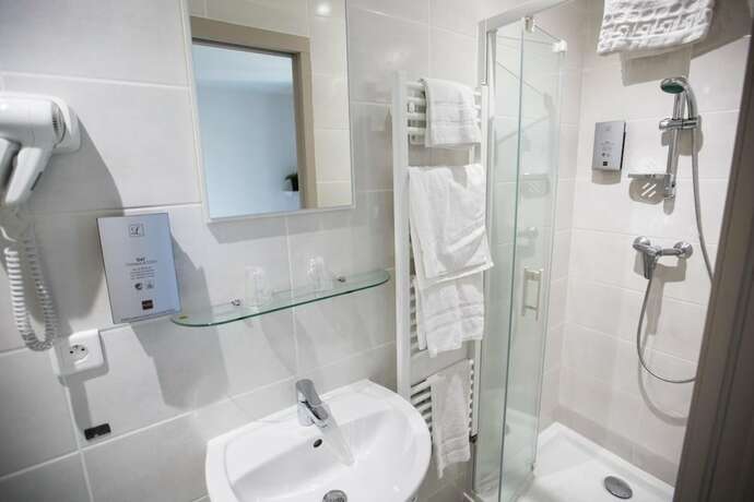 Imagen general del Hotel Auberge de l\'Espinouse. Foto 9
