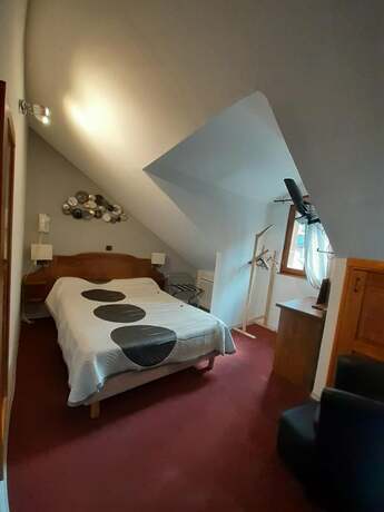 Imagen general del Hotel Auberge de la Cascade, Saint-Ch&eacute;ly-du-Tarn. Foto 2