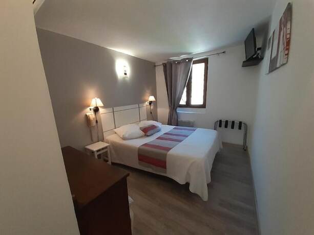 Imagen general del Hotel Auberge de la Cascade, Saint-Ch&eacute;ly-du-Tarn. Foto 5