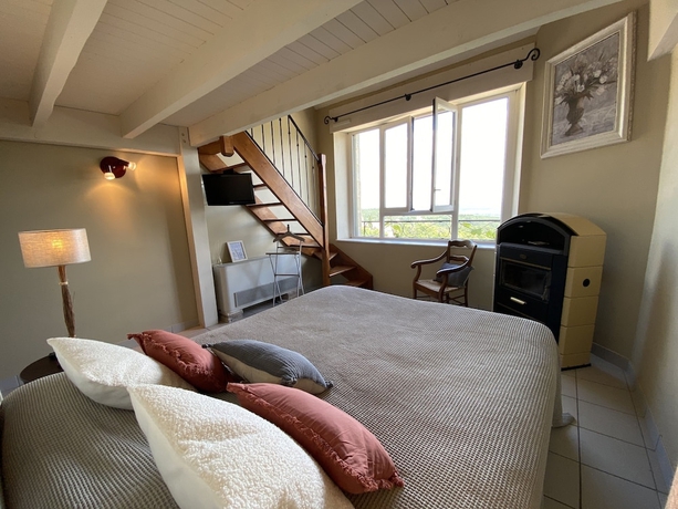 Imagen de la habitación del Hotel Auberge de la Tour de Brison, Sanilhac. Foto 14